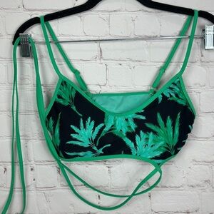 Fe‎ Noel Target green palm floral bikini top, sz S, EUC